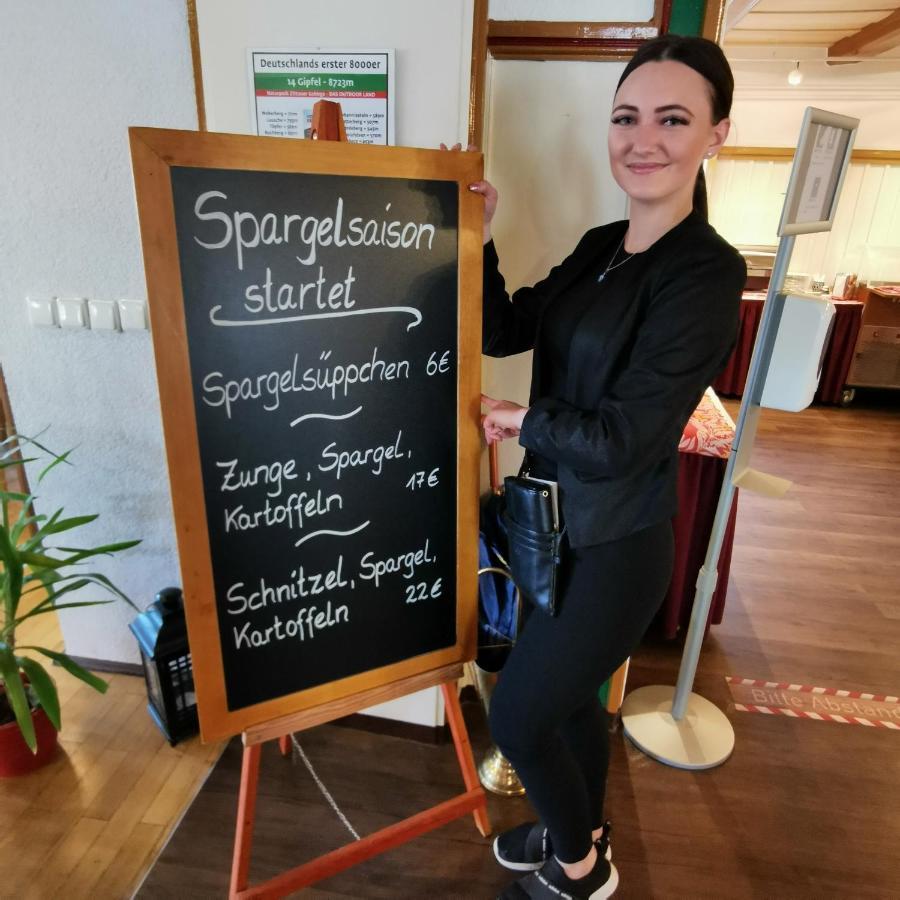 Wanderhotel Sonnebergbaude Waltersdorf  Ngoại thất bức ảnh
