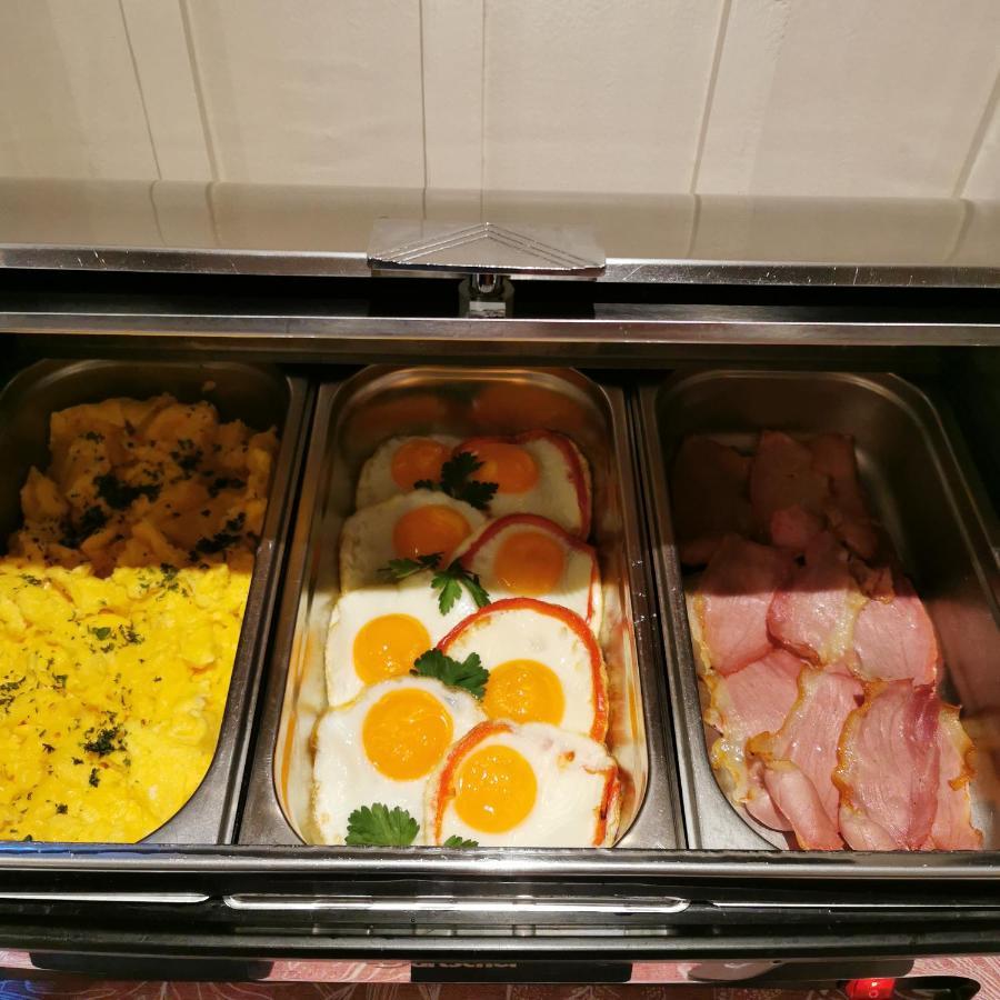 Wanderhotel Sonnebergbaude Waltersdorf  Ngoại thất bức ảnh