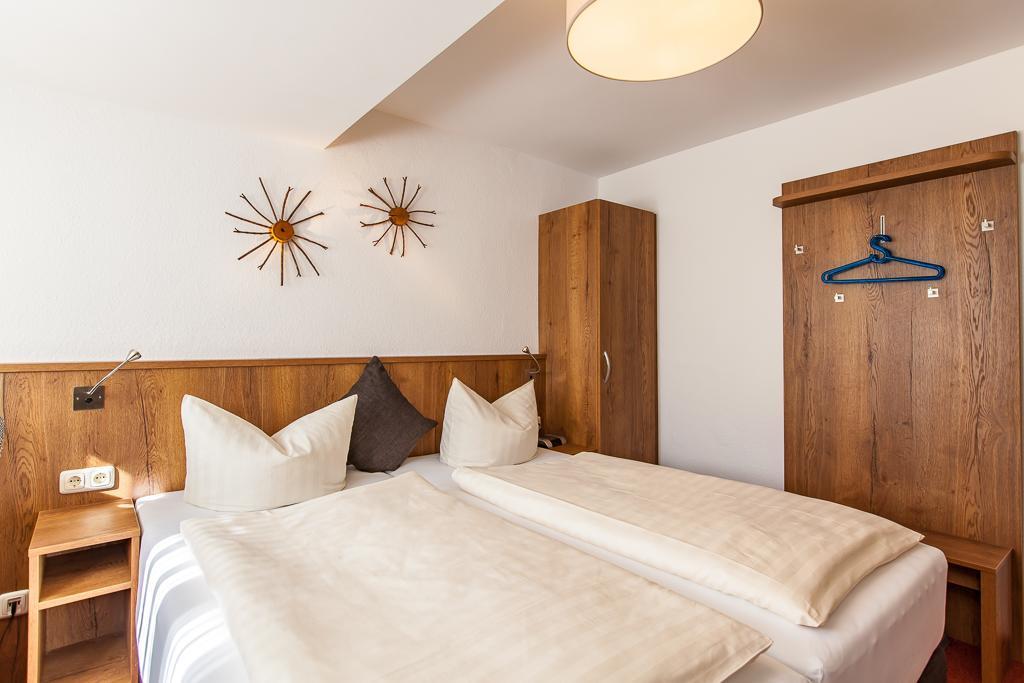 Wanderhotel Sonnebergbaude Waltersdorf  Ngoại thất bức ảnh